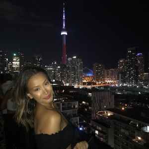 Meet your Posher, Angie